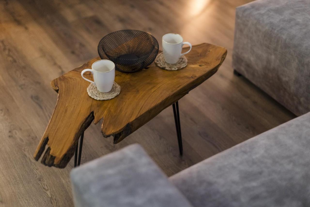 Apartment Near Iulius Mall With Balcony & Private Parking تيميشورا المظهر الخارجي الصورة